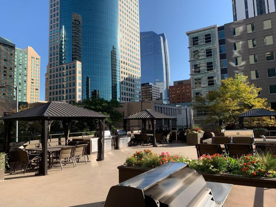 2 Bedroom Condo Heart Of Lodo W/Great View/Amenities DEN Buitenkant foto