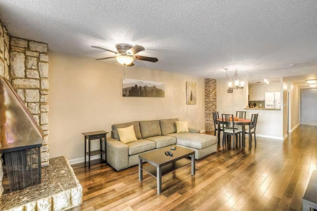 2 Bedroom Condo Heart Of Lodo W/Great View/Amenities DEN Buitenkant foto